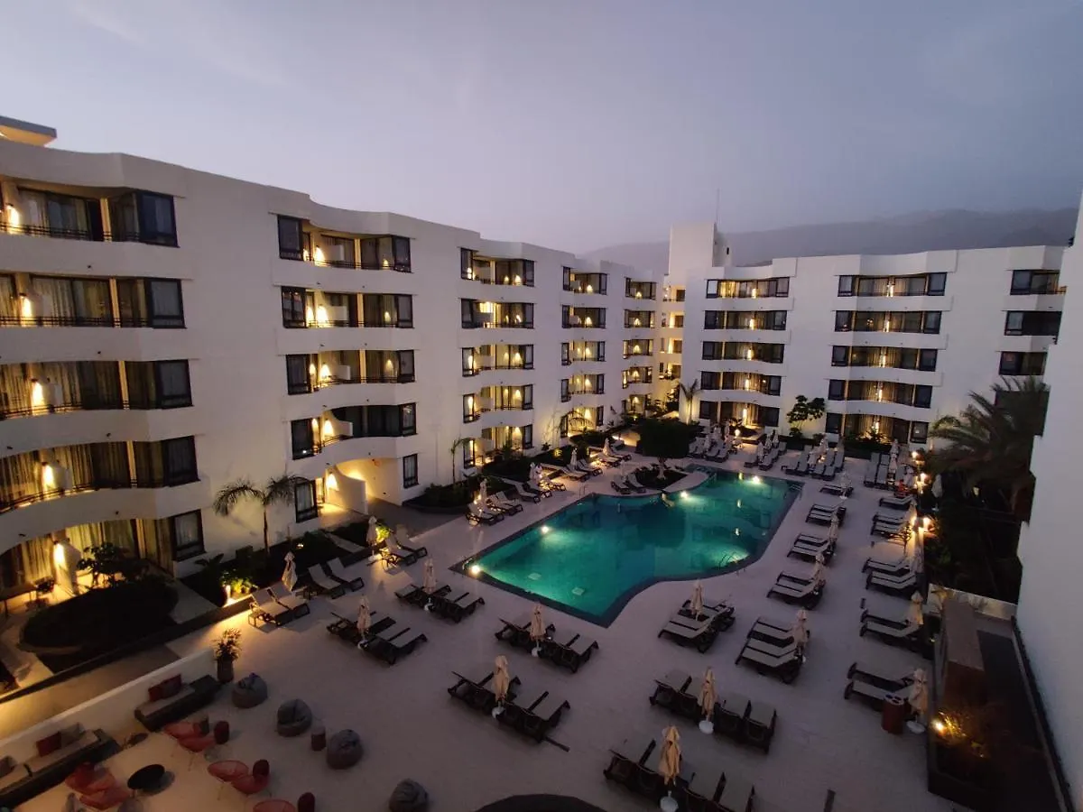 Apartahotel Luxury Apartment With Pool View Costa Adeje  España